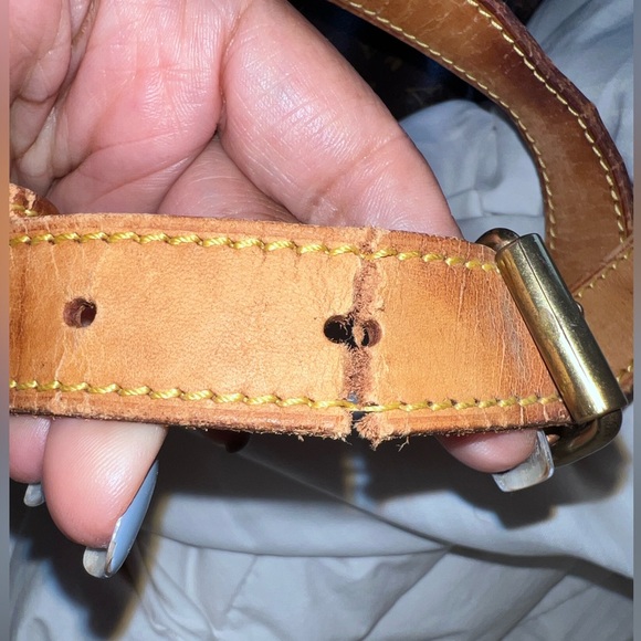 Louis Vuitton Monogram Saumur 35 - Picture 8 of 16